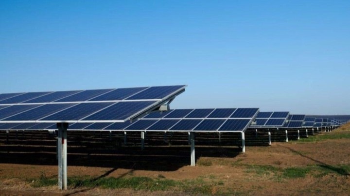 В Чечне запустили крупнейшую в республике солнечную электростанцию