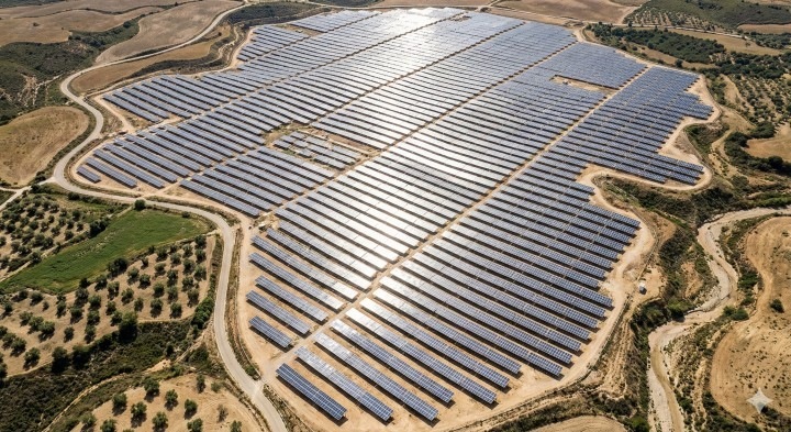 Швейцарская EOS NER купила СЭС Baobab в Испании мощностью 95 МВт