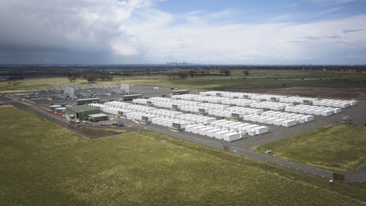 Инновационный энергохаб в Виктории начал поставки электроэнергии, укрепляя сеть