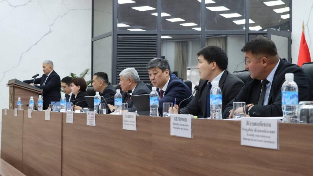 Минэнерго Кыргызстана отчиталось о восстановлении скважин и строительстве НПЗ