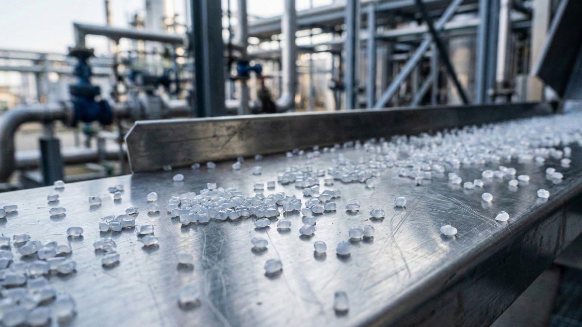 Казахстан переходит от экспорта нефти к выпуску полимеров