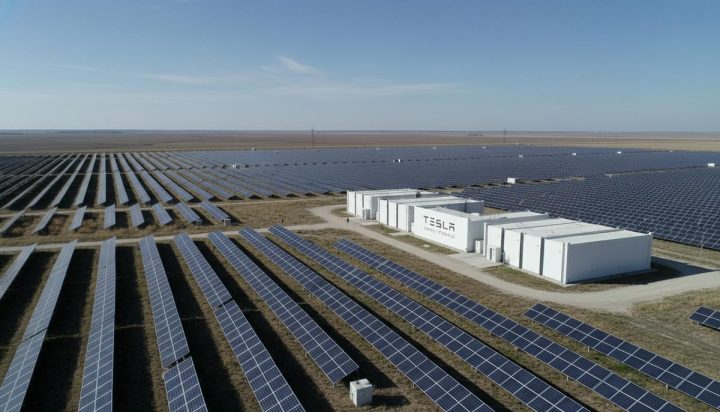 ЕБРР профинансирует крупнейшую в Сербии солнечную электростанцию