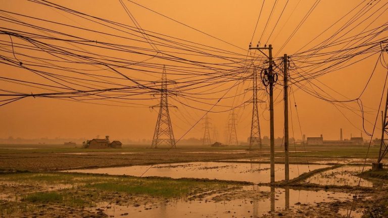 Долги, субсидии и Рамадан: энергокризис в Бангладеш